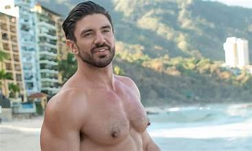 Steve Grand Naked
